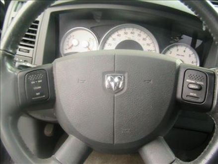 Image 4 of 2005 Dodge Dakota Quad…