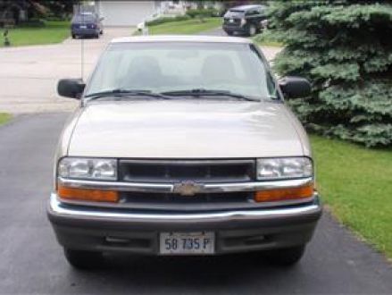 Image 2 of 2000 Chevrolet S-10…