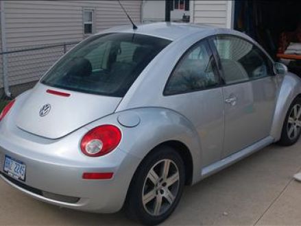Image 3 of 2006 Volkswagen Beetle…