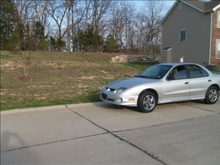 Image 1 of 2002 Pontiac Sunfire…