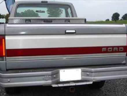 Image 2 of 1988 Ford F150 Lariat…